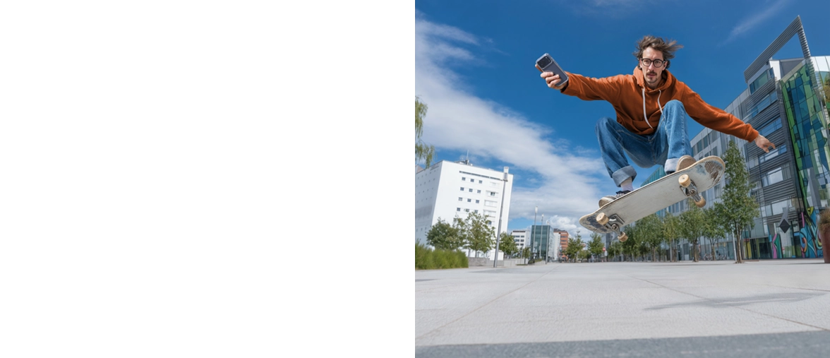Um homem está patinando e segura um celular